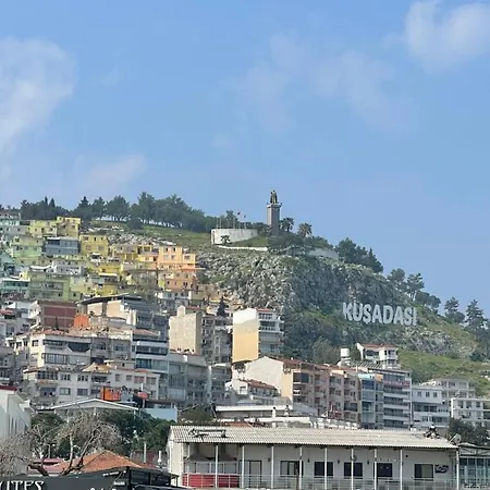 Personal Terrace Floor - In Guest house Kusadasi